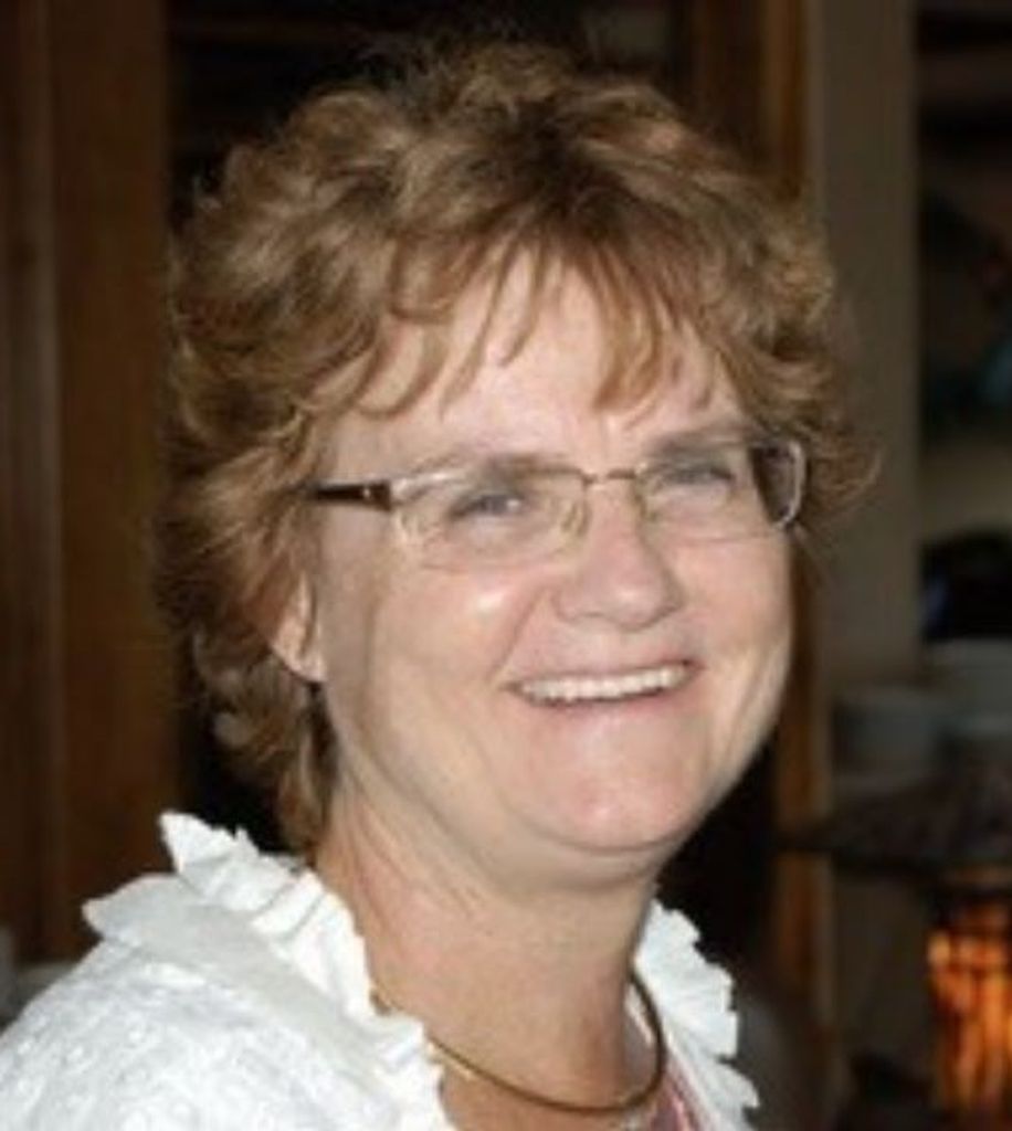 Leslie Hintelmann