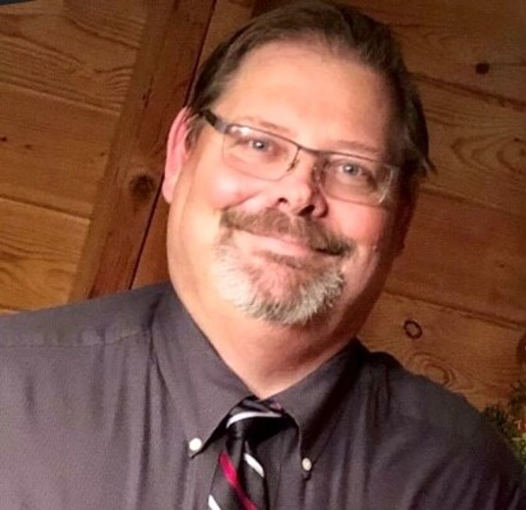 Scott Forrest Jones Profile Photo