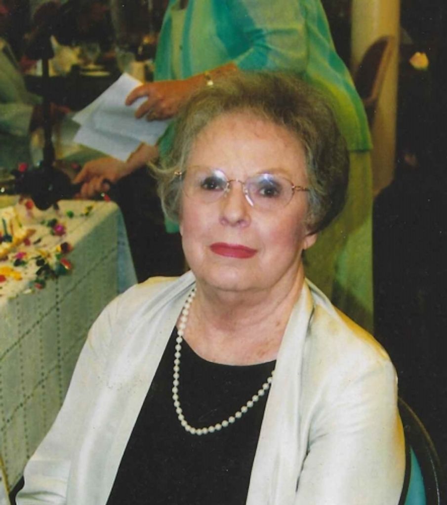 Mrs. Elinor Sansom Holwadel