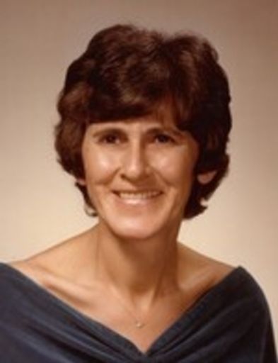 Julia 'Louise' Manzie Profile Photo