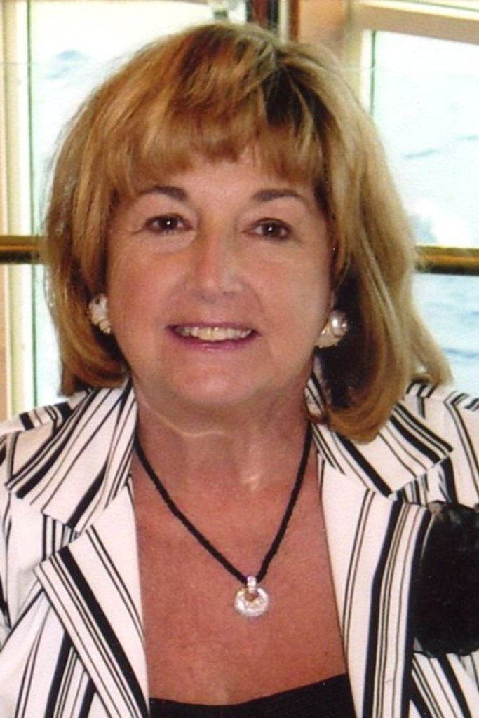 Charlene B. (L'Heureux)  Sullivan