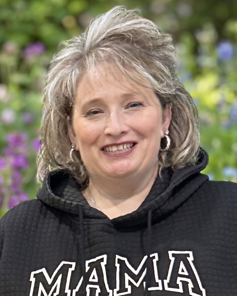 Angela Leigh Fahrner Lewis Profile Photo