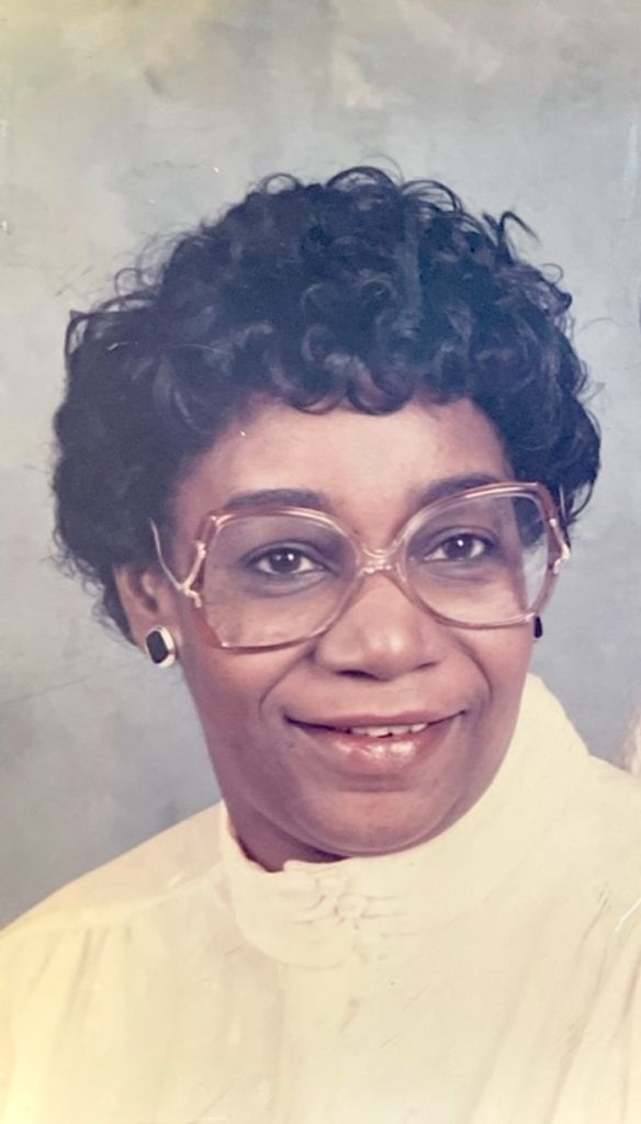 Roselyn M. (Goins)  Porter