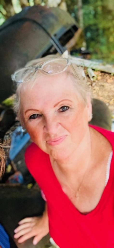 Gloria "Beano" Jean Middling Profile Photo