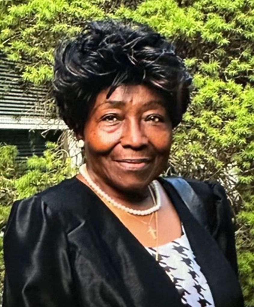 Bertha Lee Watts