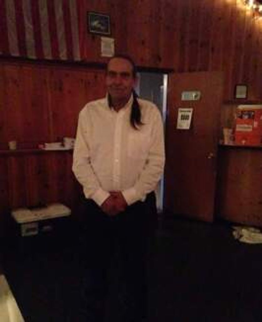 Earl Taylor, Jr.