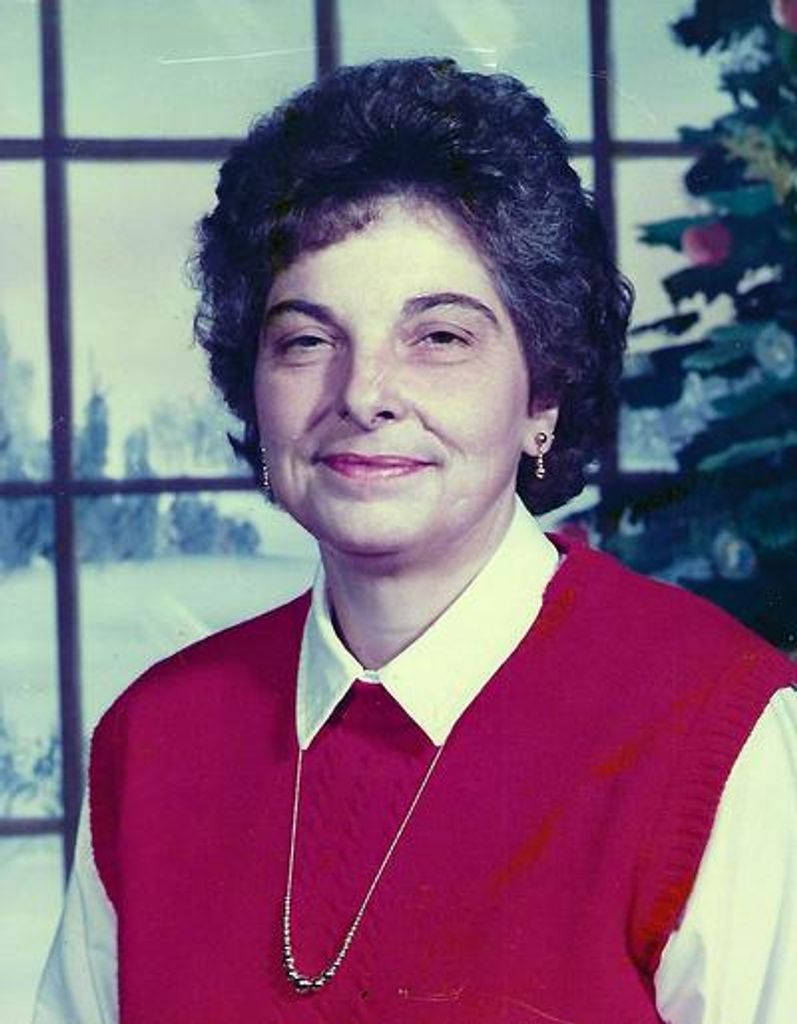 Rosa Lynn Tichenor Profile Photo
