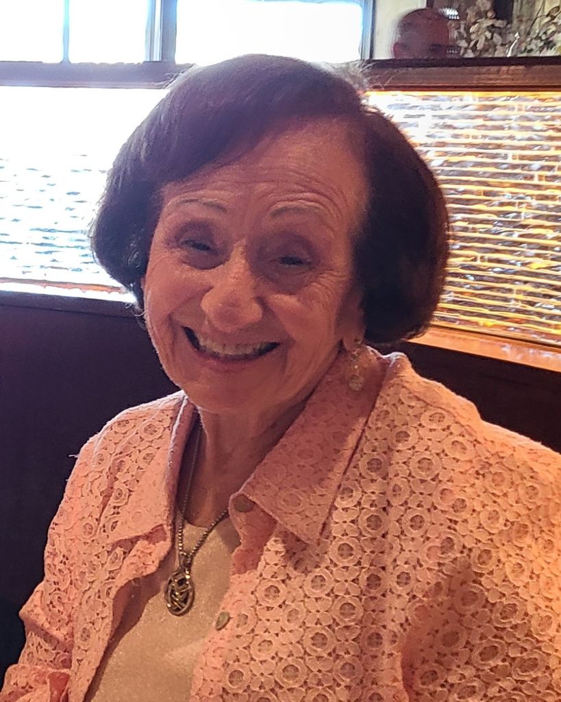 Rose Gloria Carille Profile Photo