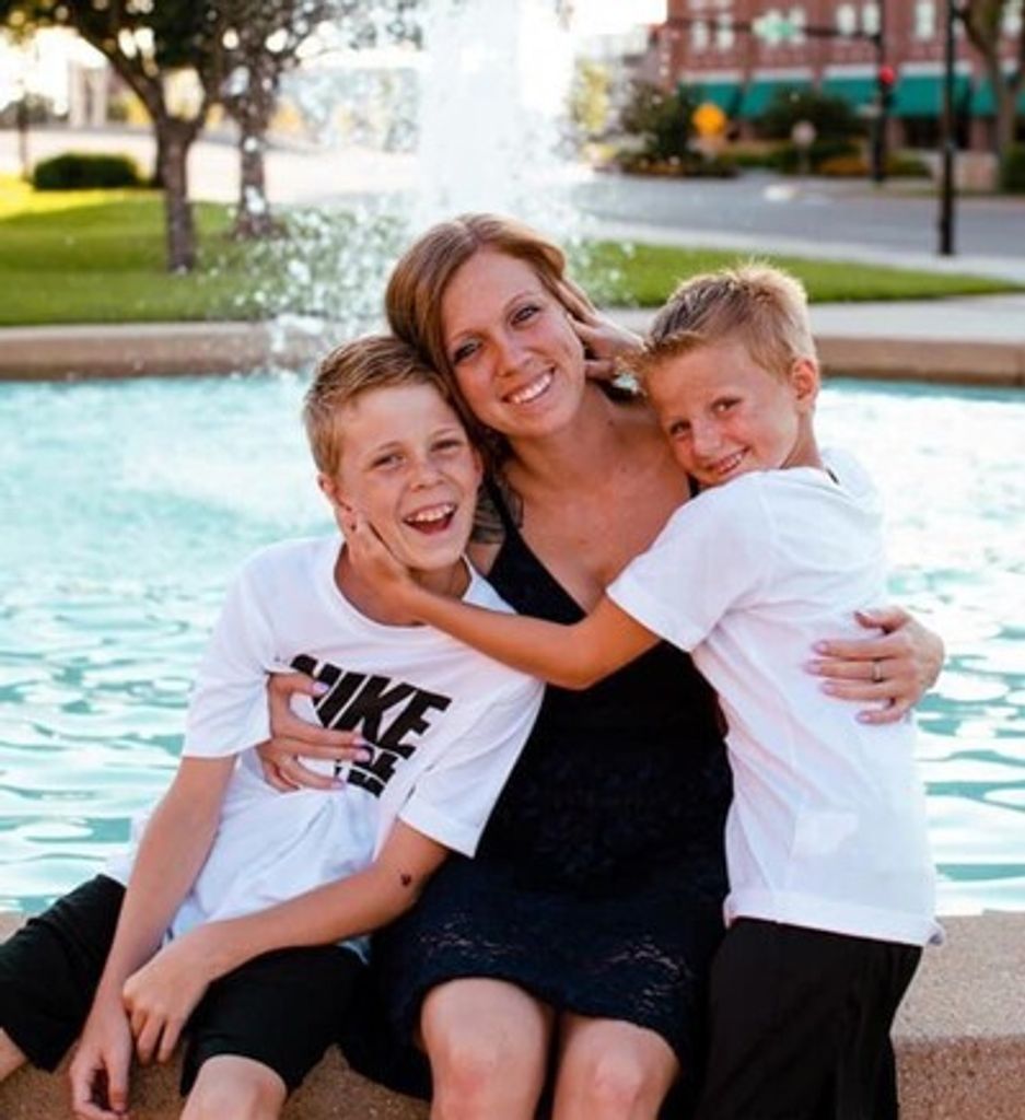 Felecia Richey, Tysin Weinley, Bentley Miller And Baby Richey Profile Photo