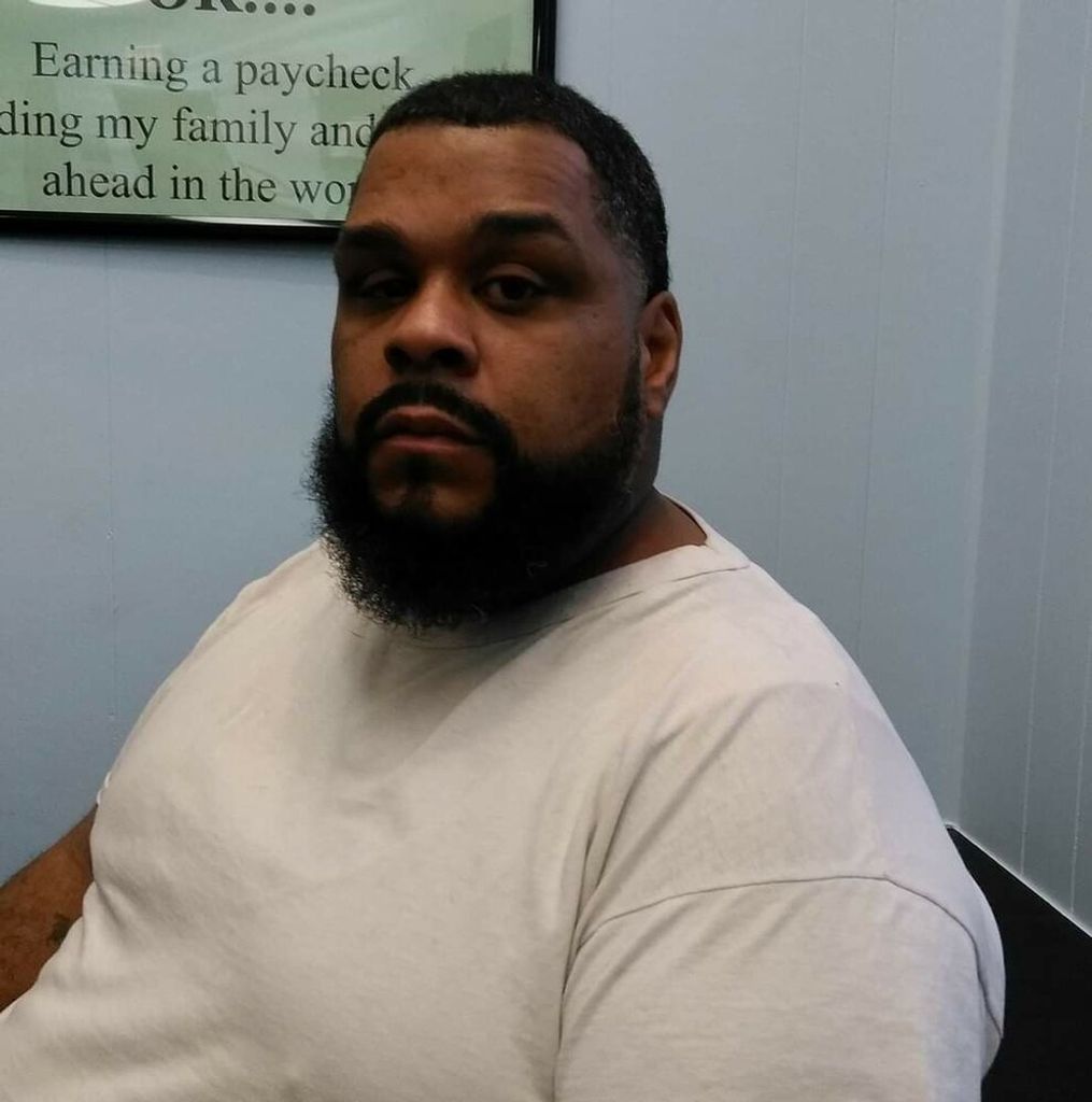 Ismael Nieves Profile Photo