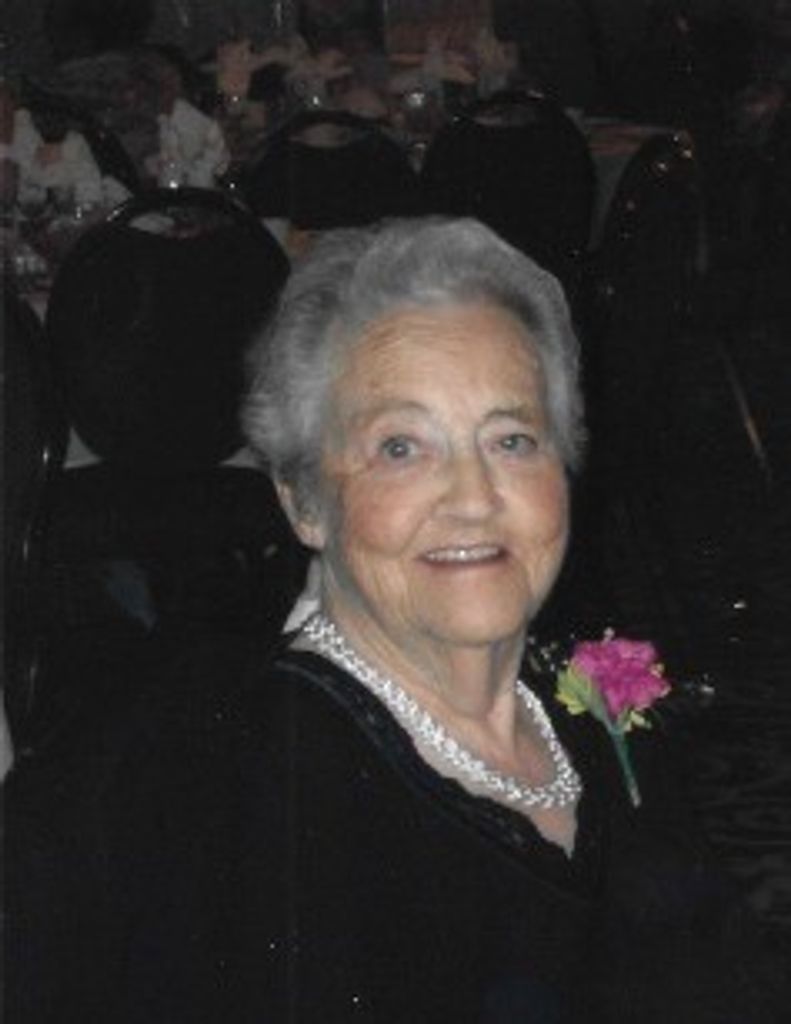 Lillian Vellacott