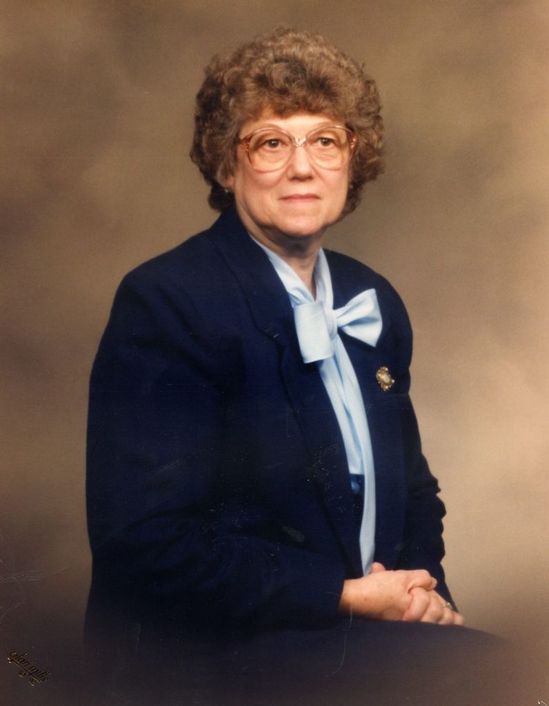 Doris Crowe Combs