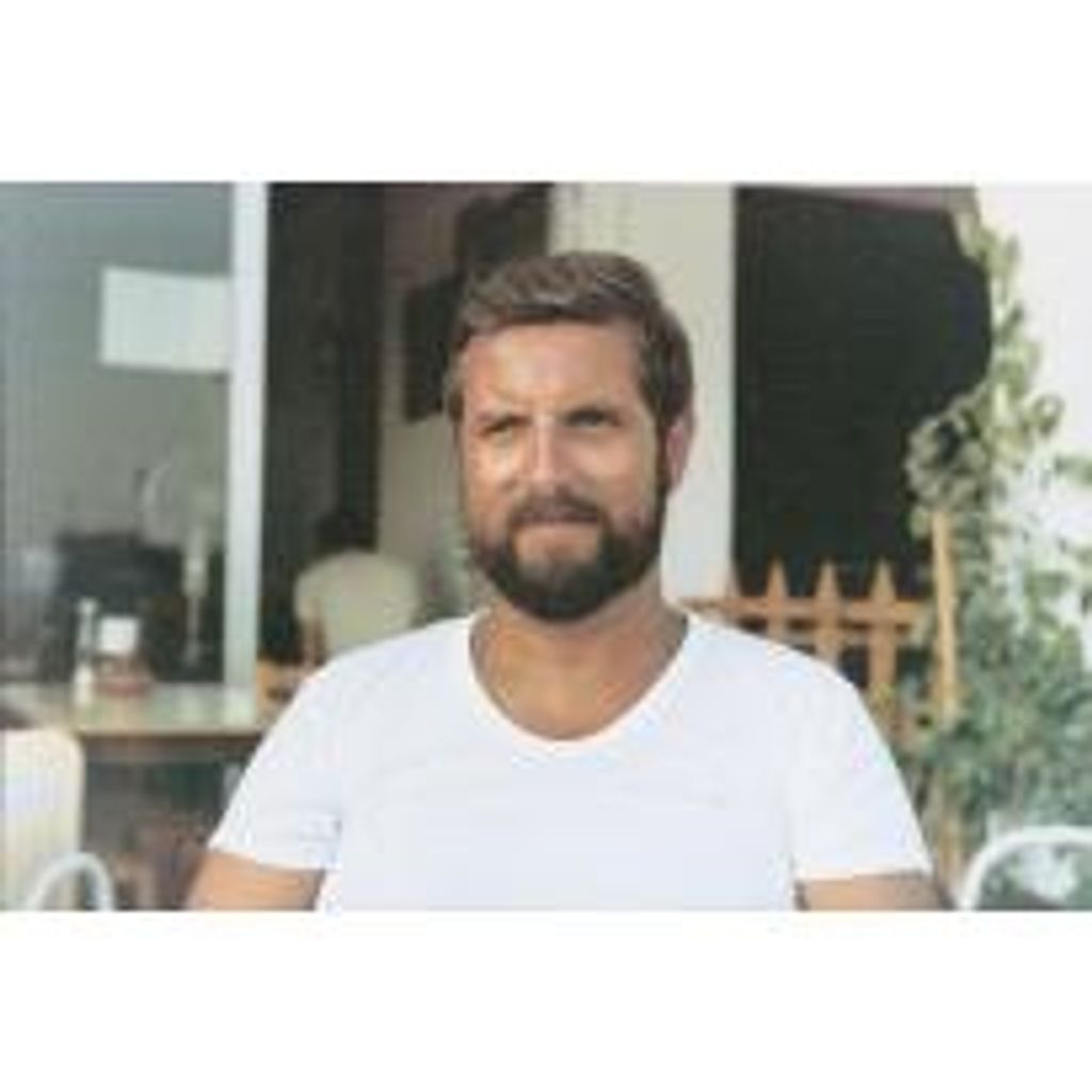 Roger Tomlinson Profile Photo