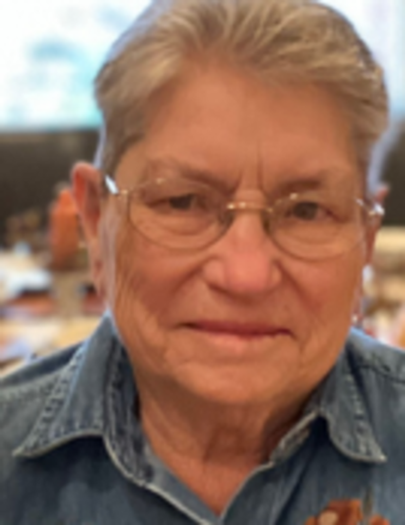 Esther Eileen (Carson) Harnack