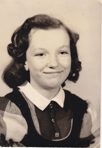 Sharen K Van Lerberghe photo gallery thumbnail 13 of 51