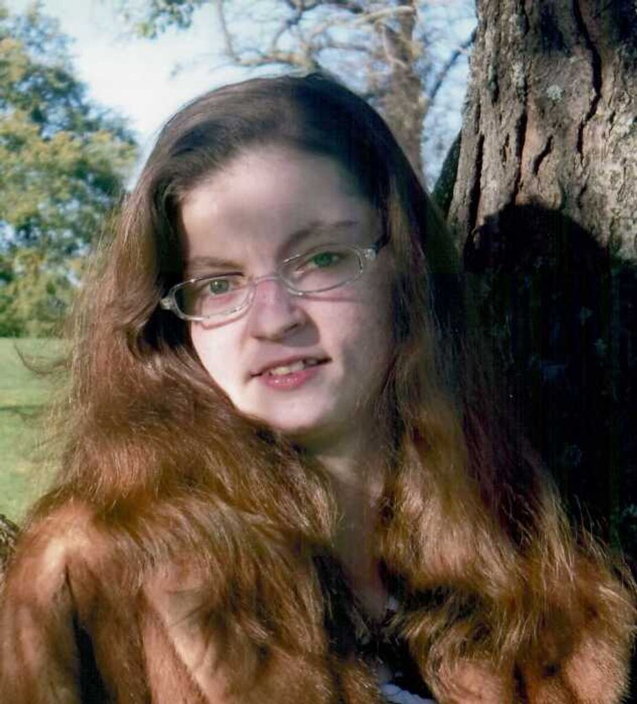 Laura Elizabeth Clunen