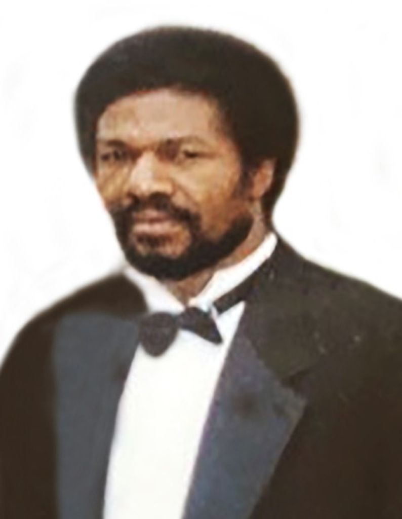 Clive Loyd Hamilton Profile Photo