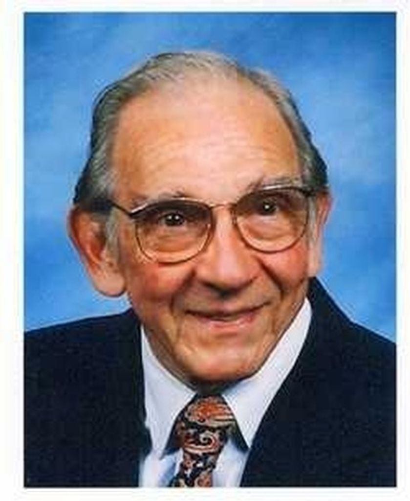 Frederick Eugene Hoadley