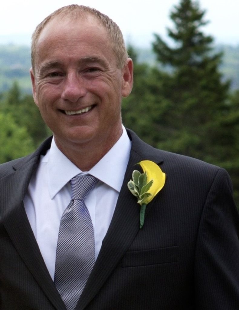 Brent  Frederick Holt Profile Photo