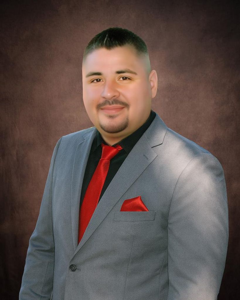 Carlos Sandoval Profile Photo