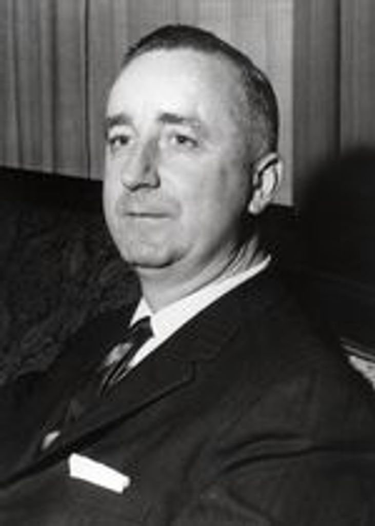 Edgar C. Bundy, Ii