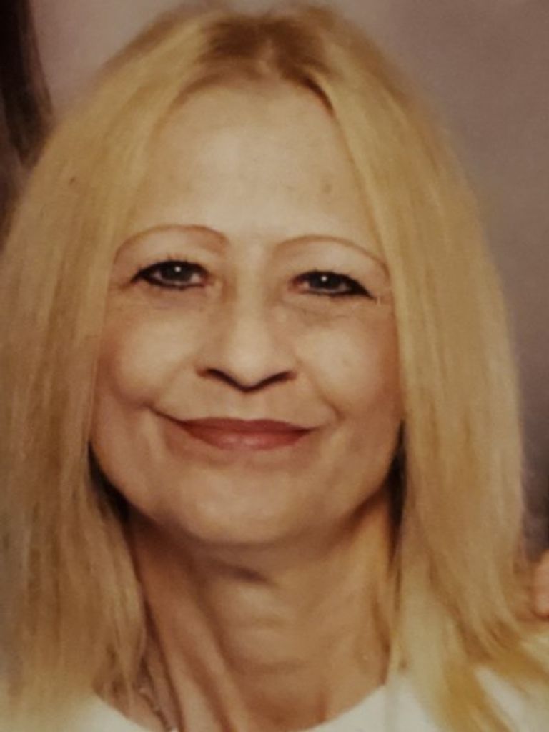 Della Marie Dobbs Maloy Profile Photo