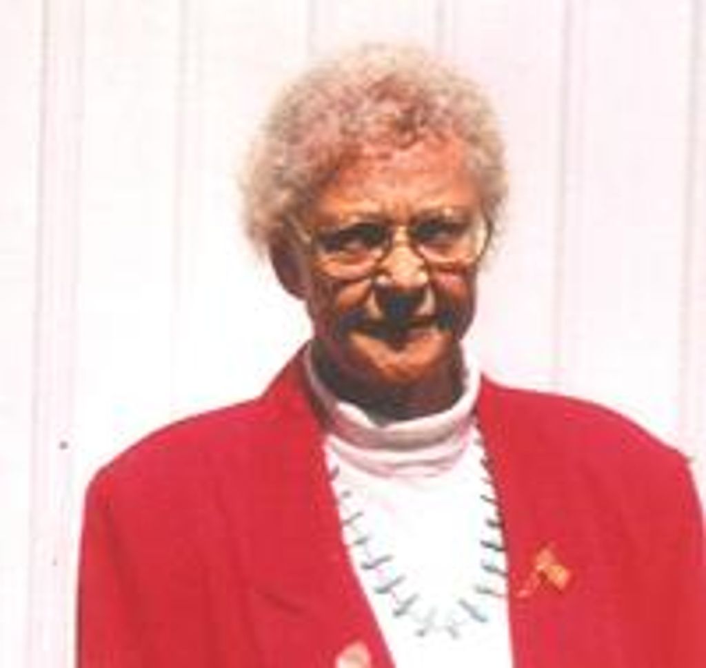 Maxine E Temple