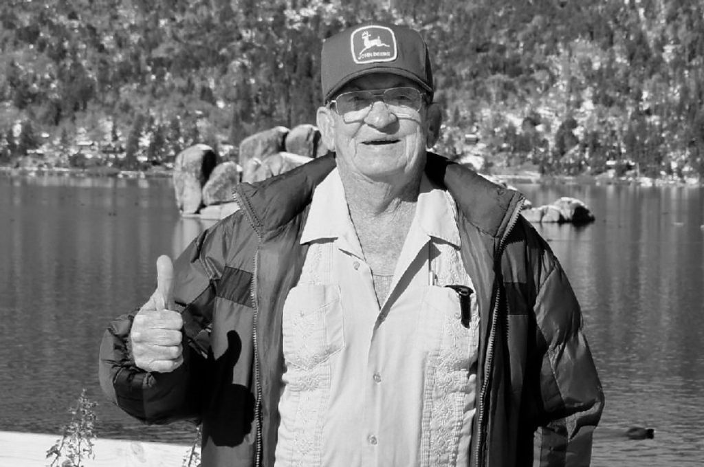 Harvey Kenneth "Buster" Dyer