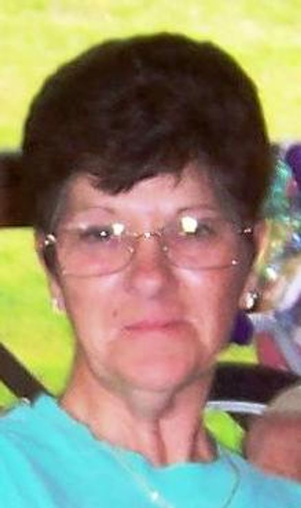 Ruth E. (Luke)  Lykens