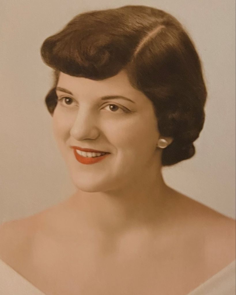 Rose Marie Sarratori Profile Photo