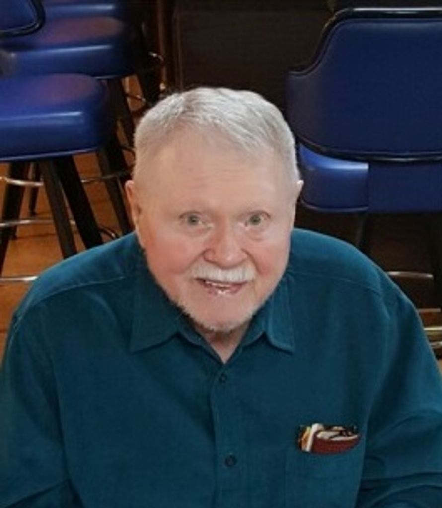 Ray D Becker