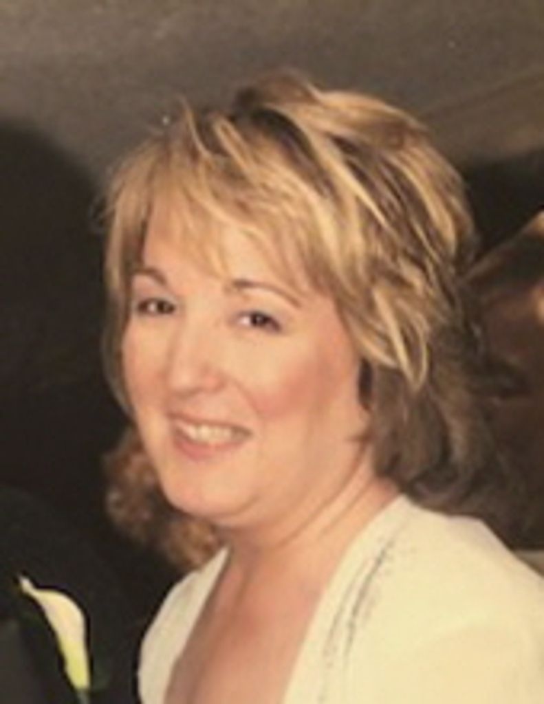 Mary Lou Dykas
