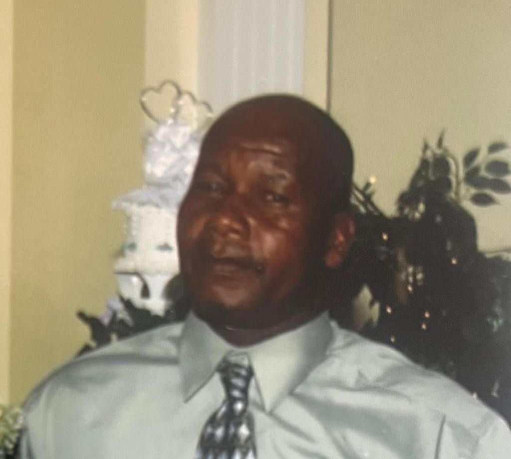 Ervin Carolina Jr. Profile Photo