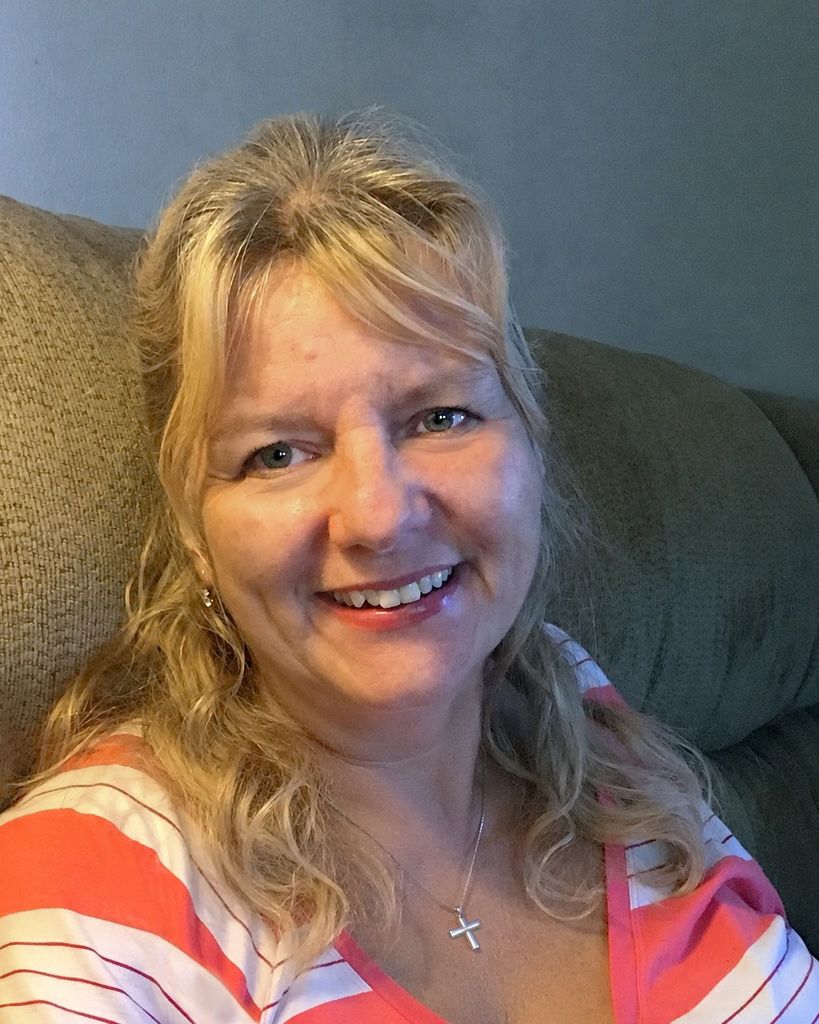 April A. Ahl-Nowak