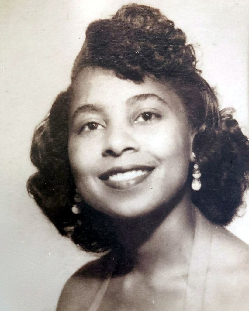 Leila Lefft Cooper Profile Photo