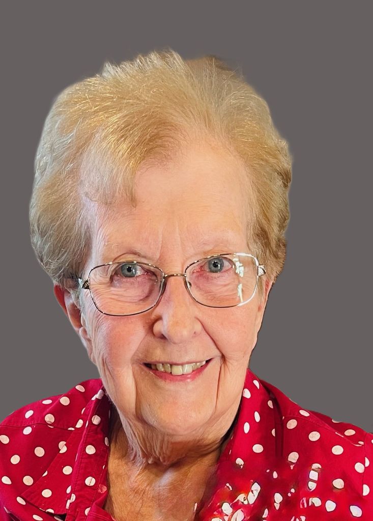 Julia (Koerber)  Hoffmeister