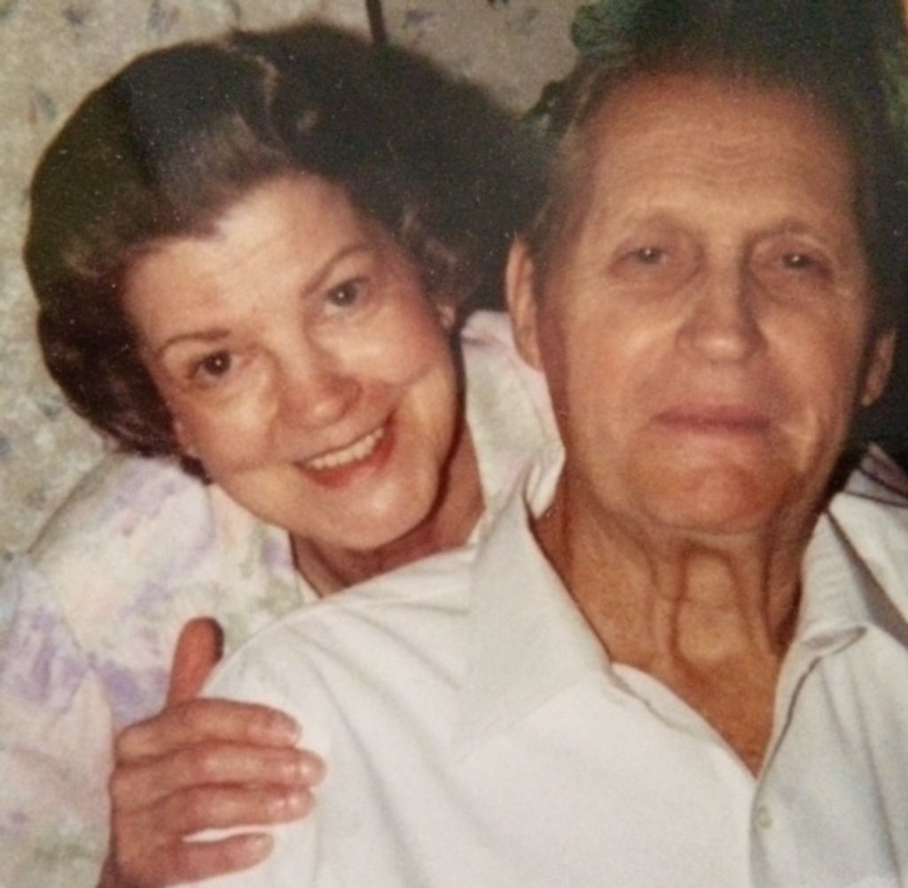 Lois  Evalyn Gunning