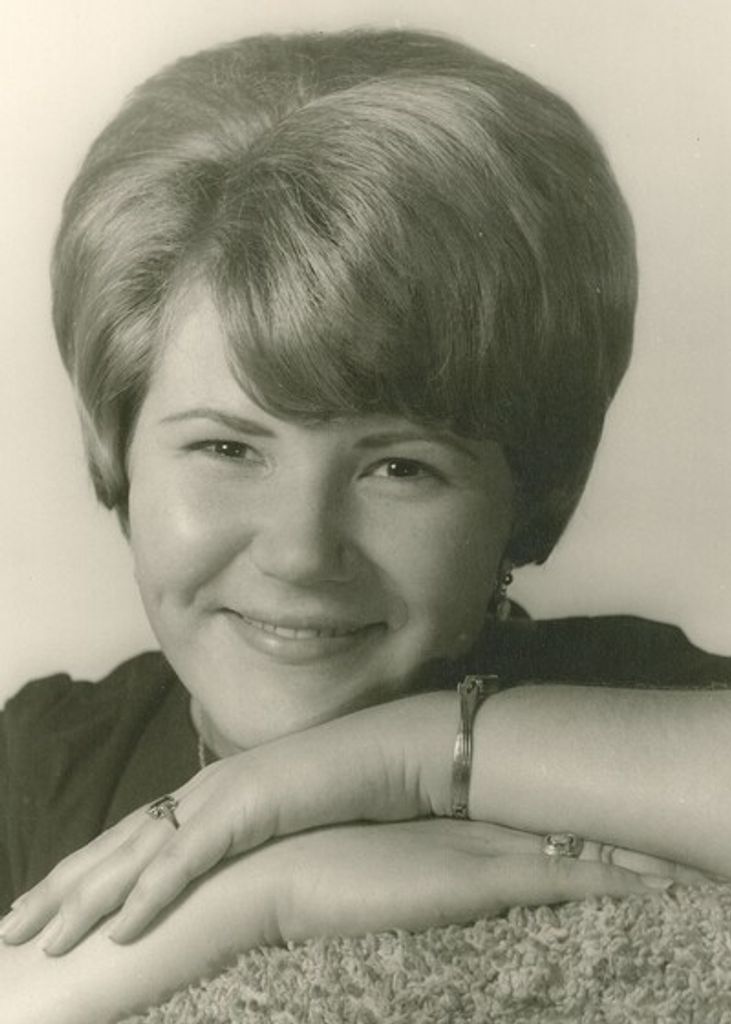 Dolores Louise Hommeland