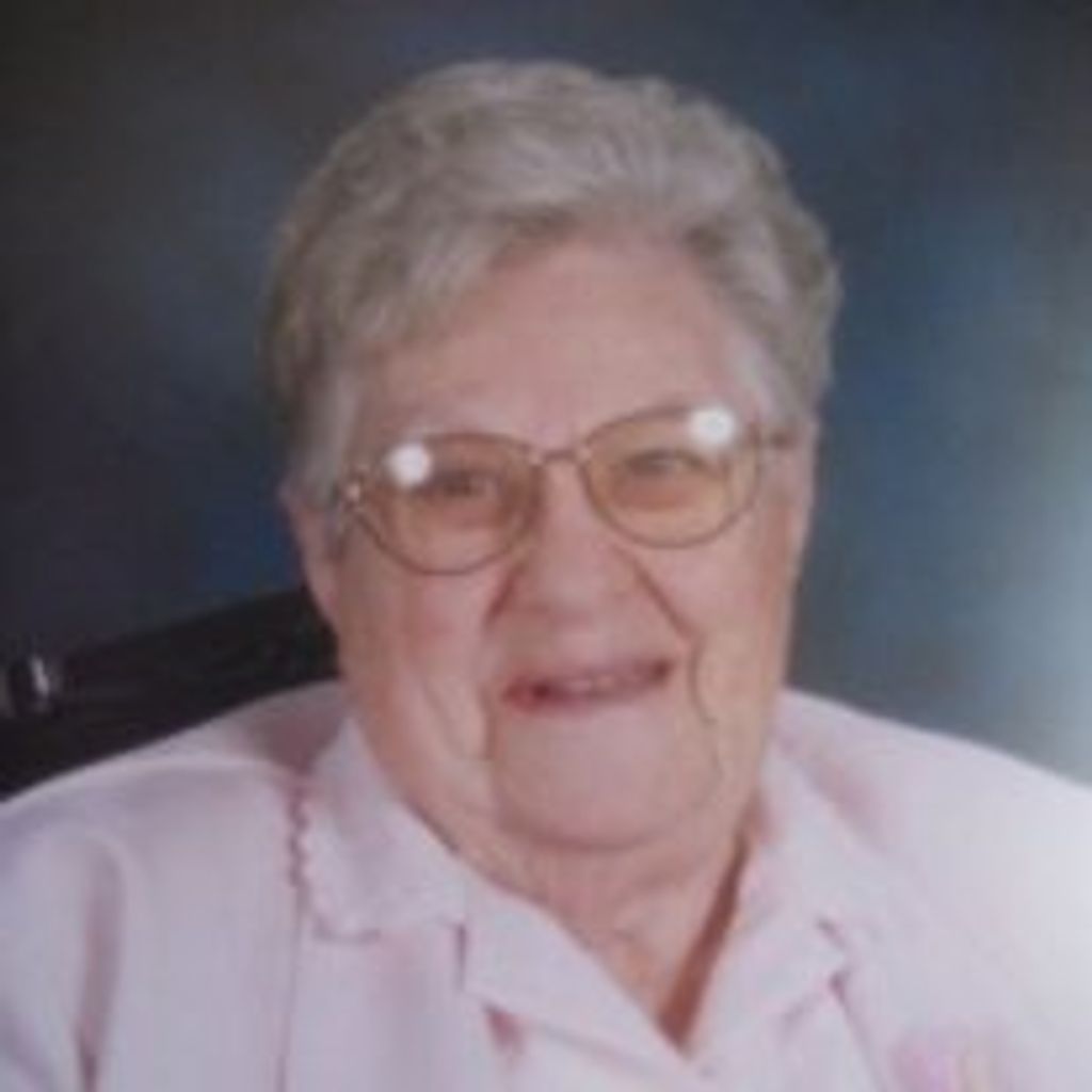 Gladys  Lillie
