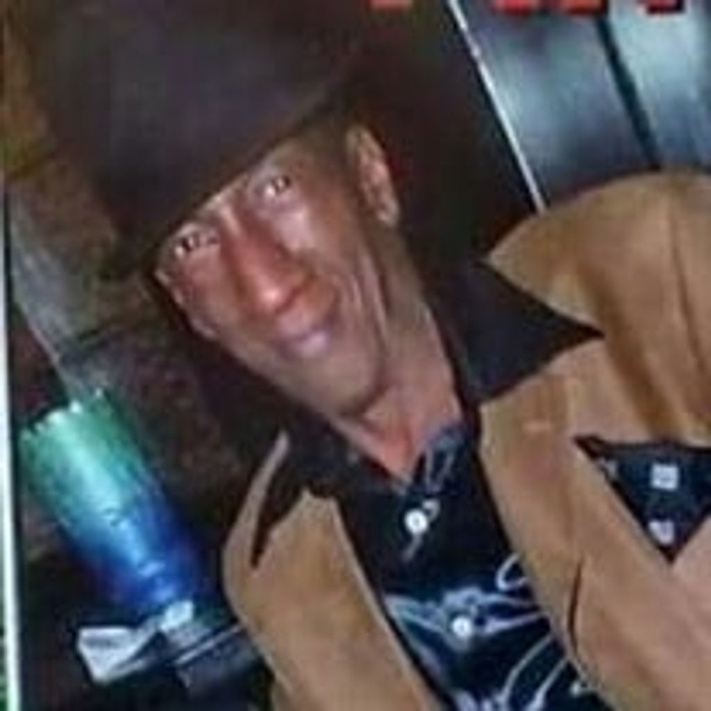 Kenneth  Dwayne Howard