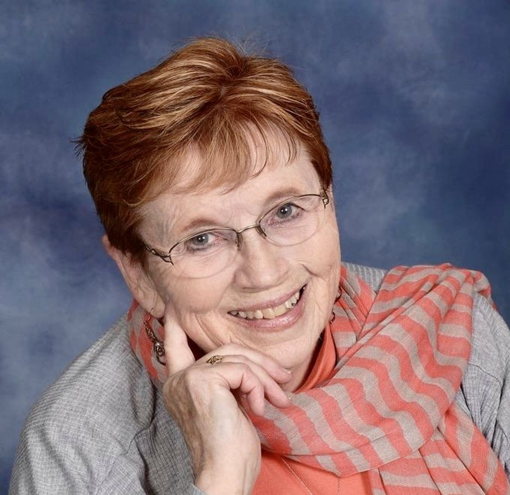 Evelyn "Evie" E Caldwell