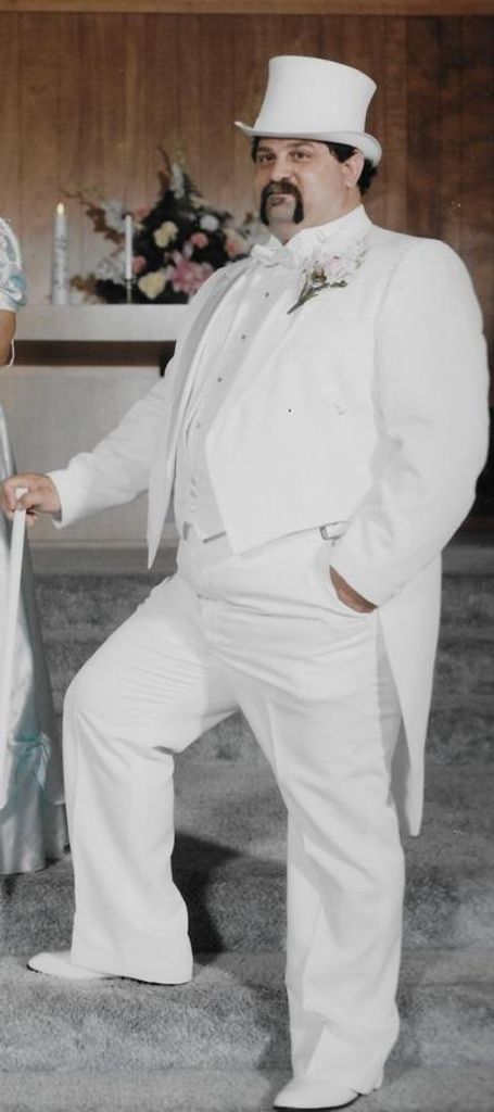 Larry Ludlum Profile Photo