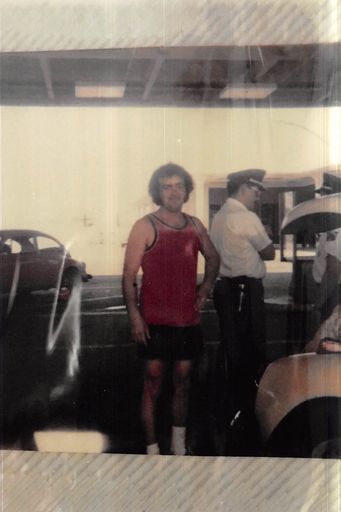 Abel Bustamante photo gallery thumbnail 21 of 42