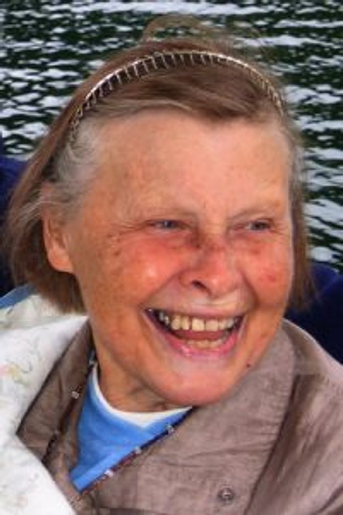 Lorraine Lois Hayes Hummel