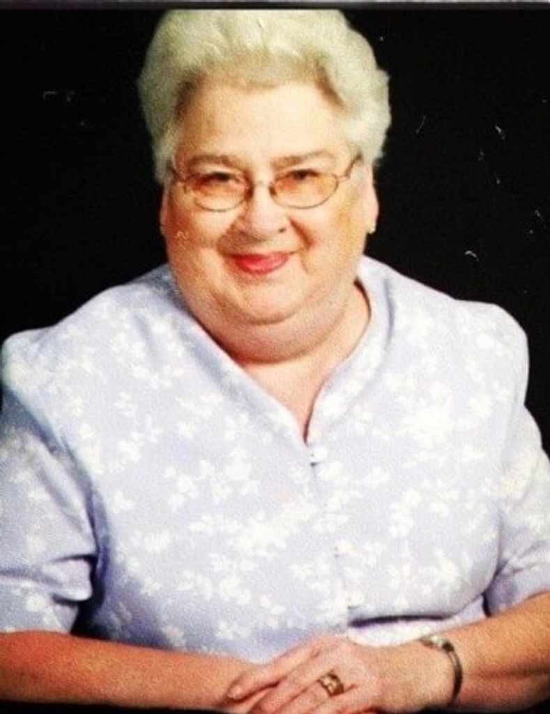 Elizabeth Hayes Profile Photo