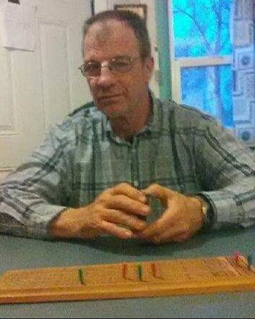 Michael Thomas Hanson Profile Photo