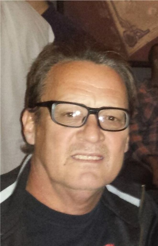 Michael Clay Reidelberger Profile Photo