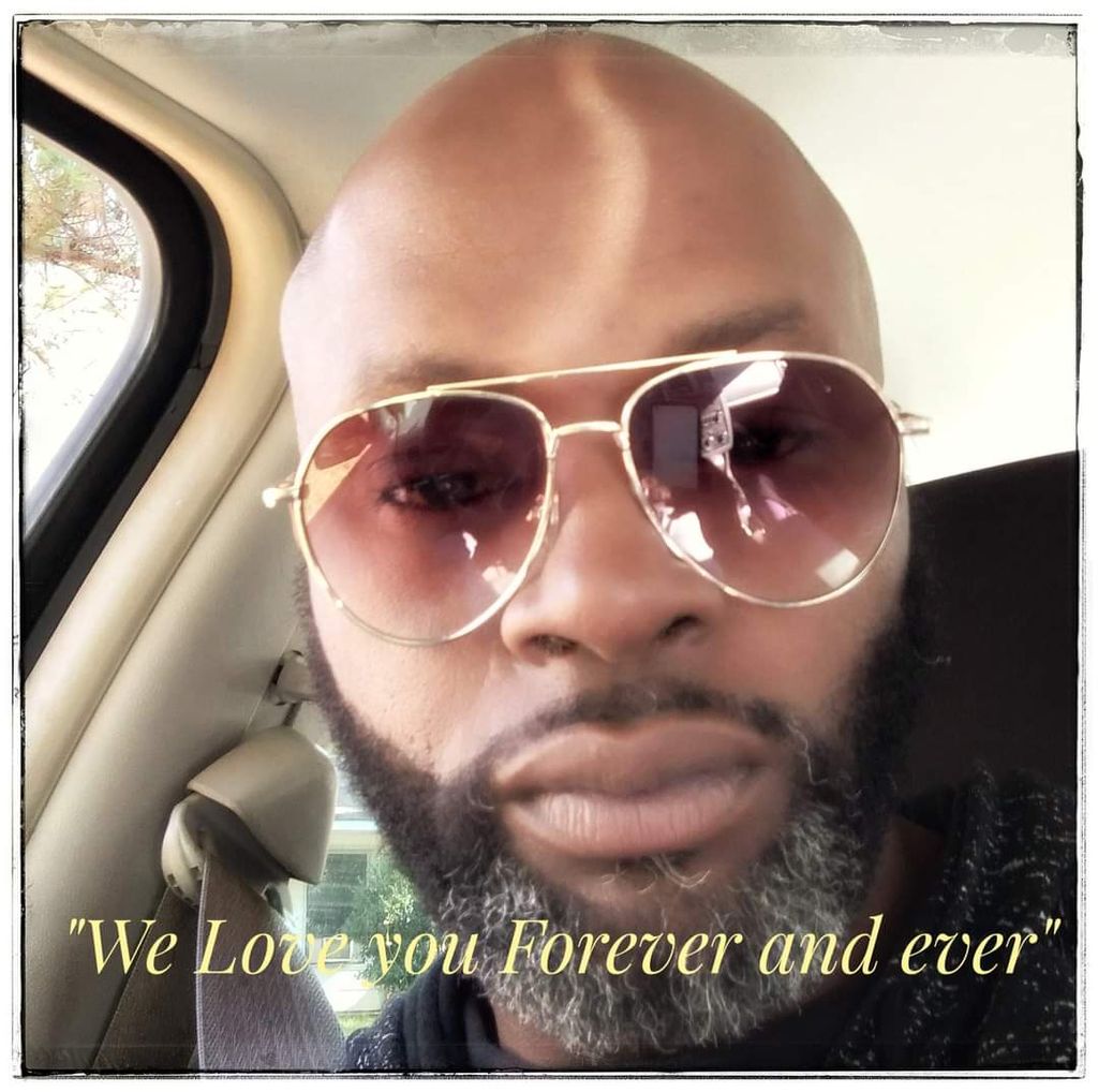 Mr. William Lamont Bell Profile Photo