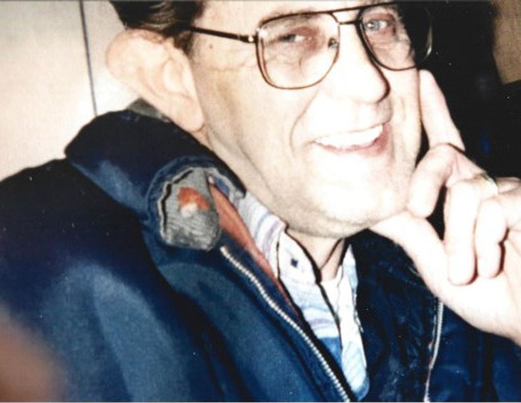 Robert Michael Mitchell Profile Photo