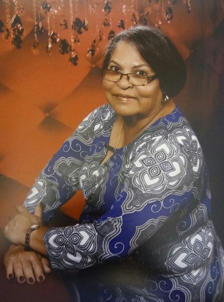 Nelly Elfrida Ruiz Profile Photo